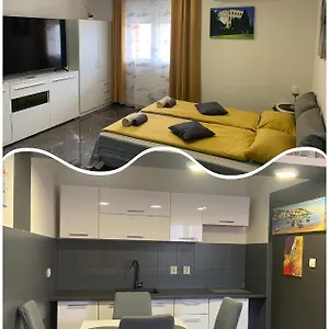  Apartamento Dama Blizina Amfiteatra I Bus Kolodvora ,besplatan Privatni Parking,self-check- In Croacia